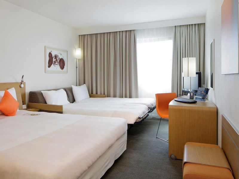 Novotel London Greenwich - Image 5