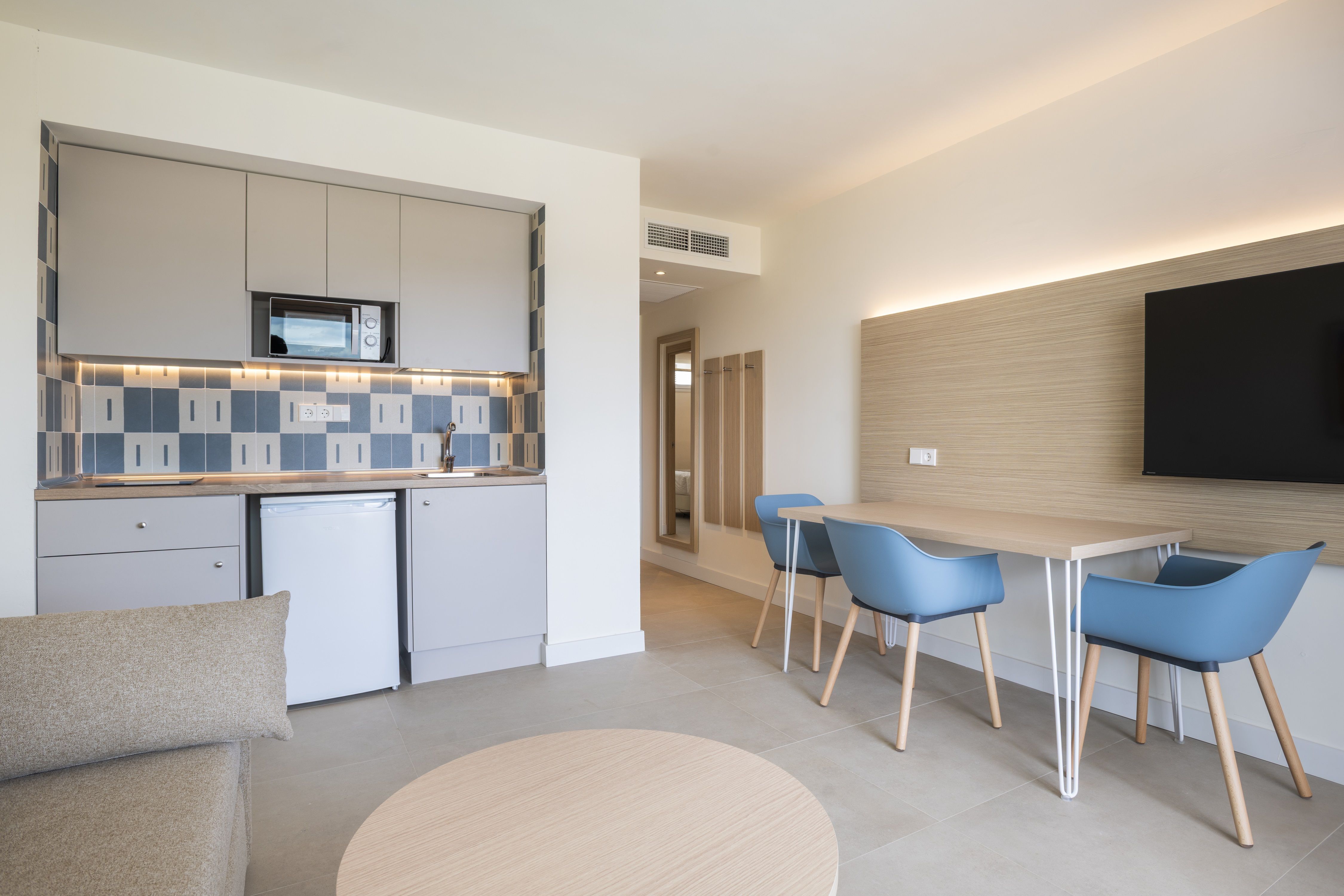 Sol de Alcudia Apartamentos - Image 6