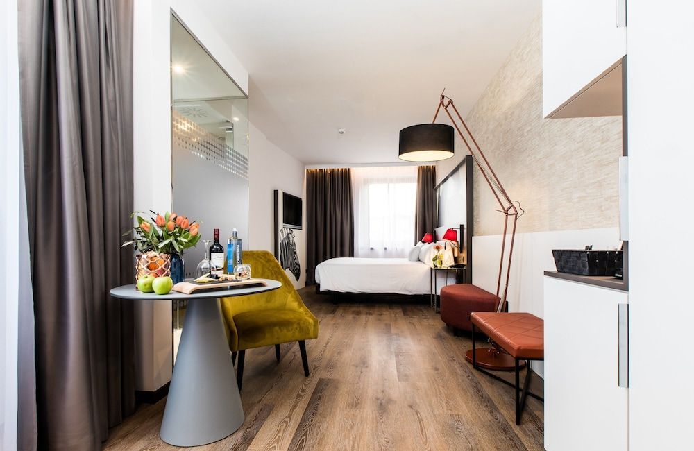 NYX Hotel Bilbao - Image 10