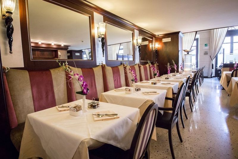 Victoria Hotel Letterario - Image 8