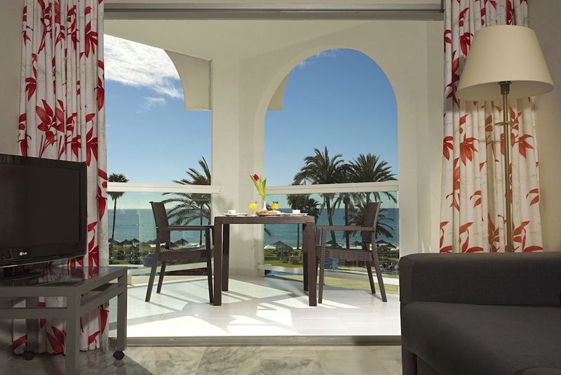 Marinas de Nerja Beach & Spa Aparthotel - Image 10