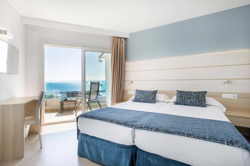 Tomir Portals Suites - Image 3