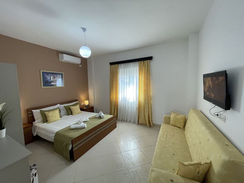 Relax Apts Saranda - Image 10