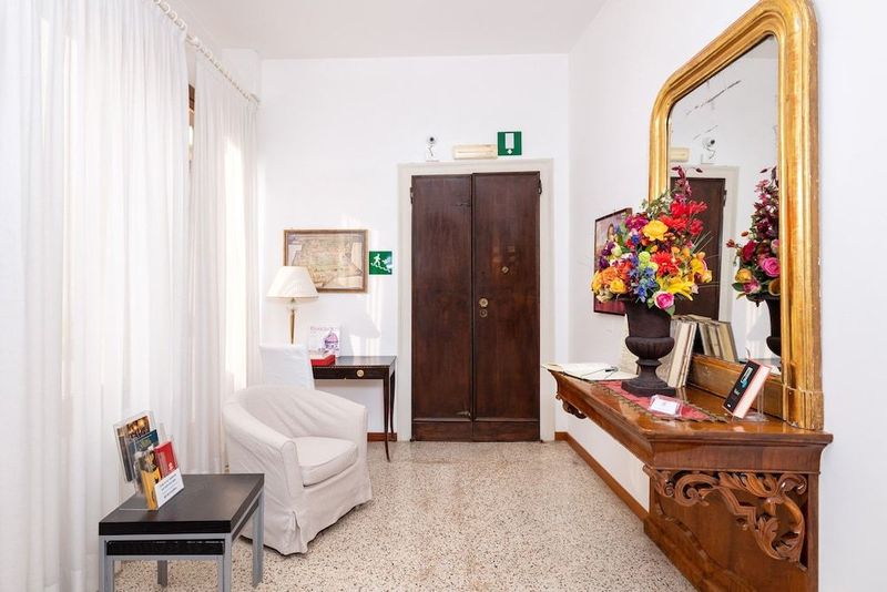 Residence Ca' Foscolo - Image 5