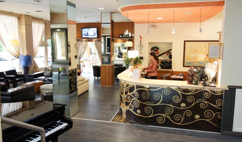 Hotel Italia - Image 3