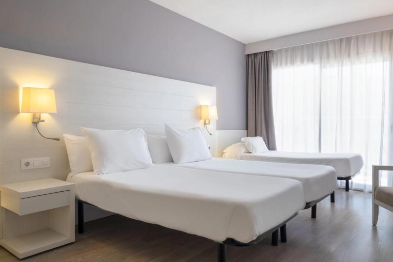 Helios Mallorca Hotel & Apartments - Image 4