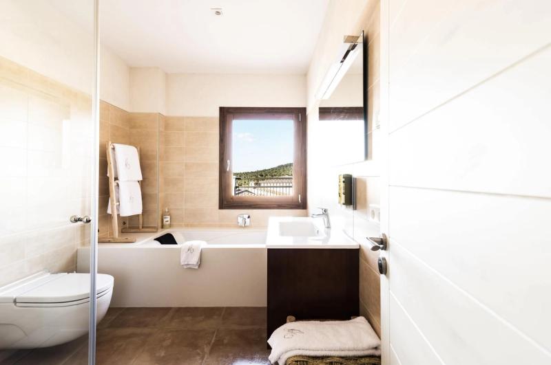Aumallia Hotel & Spa - Image 10