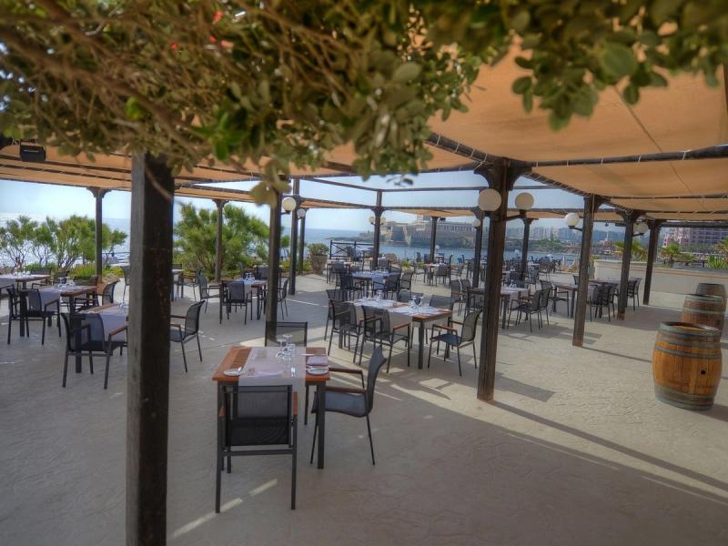 Radisson Blu Resort Malta St Julians - Image 9