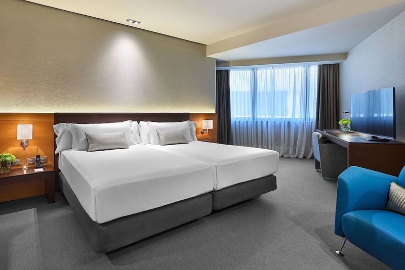 Gran Hotel Domine Bilbao - Image 3