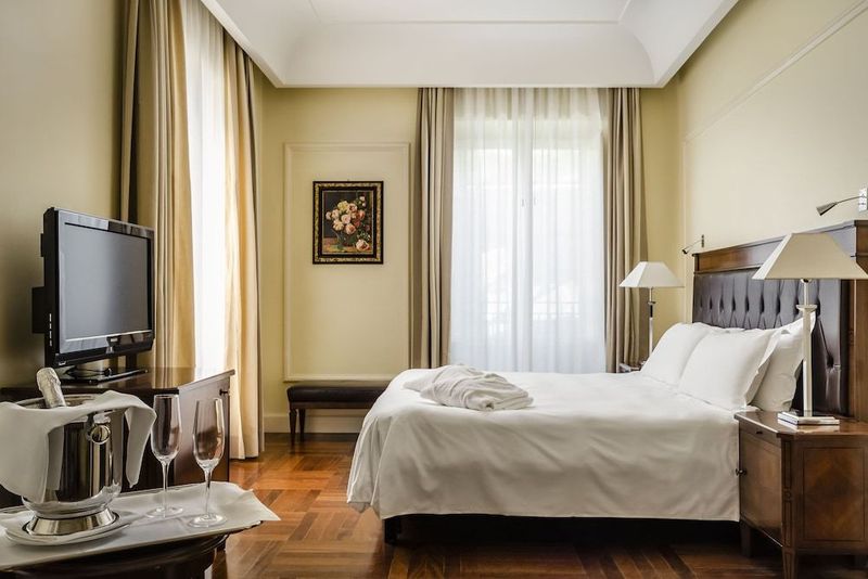 Eurostars Centrale Palace - Image 3