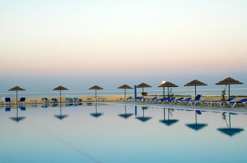 Eden Roc Resort Hotel - Image 7