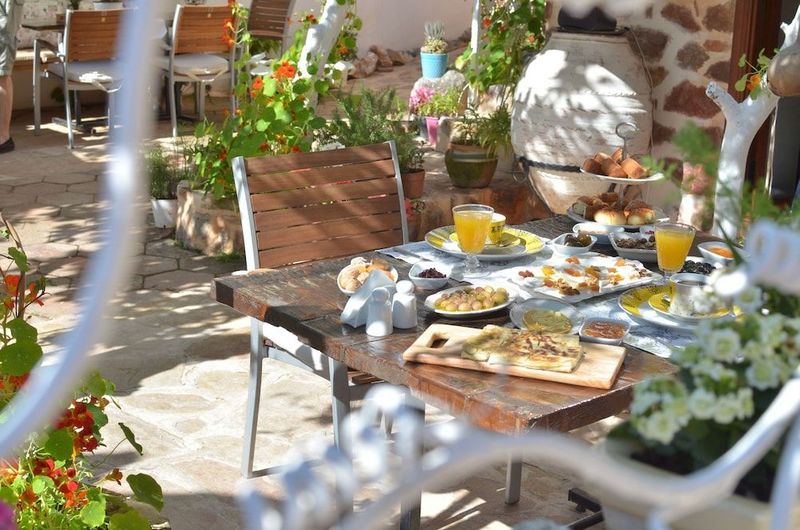The Lemon Villa Hotel - Image 7