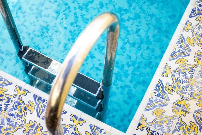Pool på taget i Porto