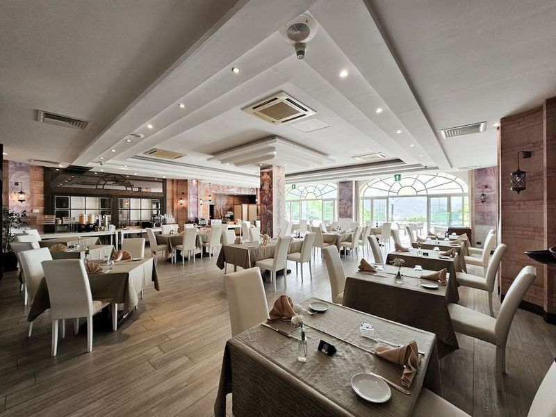 Hotel Scapolatiello - Image 8