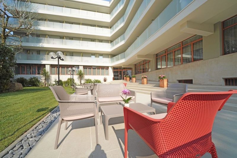 Hotel La Perla - Image 10