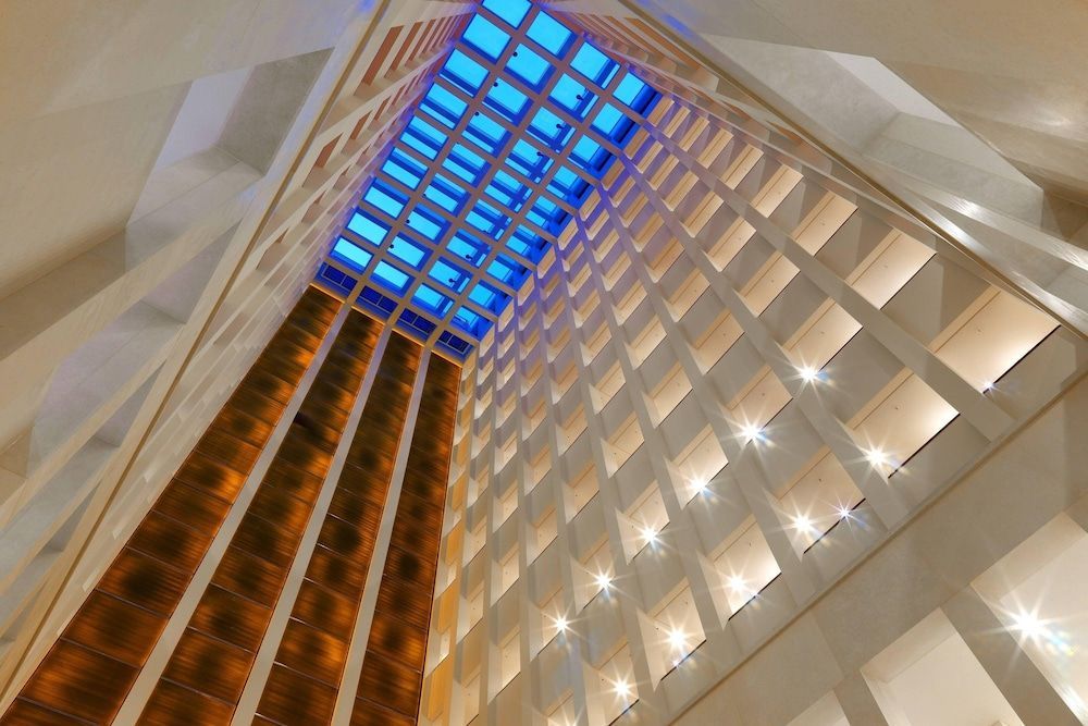 Berlin Marriott Hotel - Image 4