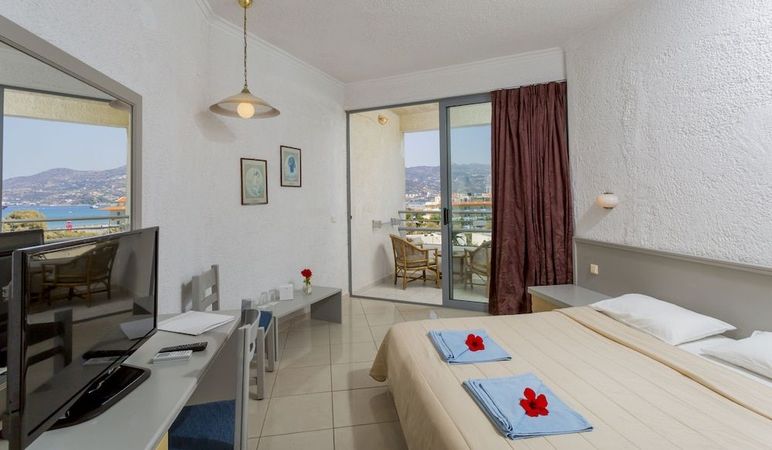Dobbeltværelse med balkon eller terrasse på Dessole Dolphin Bay Resort