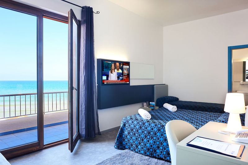 Hotel La Battigia - Image 2