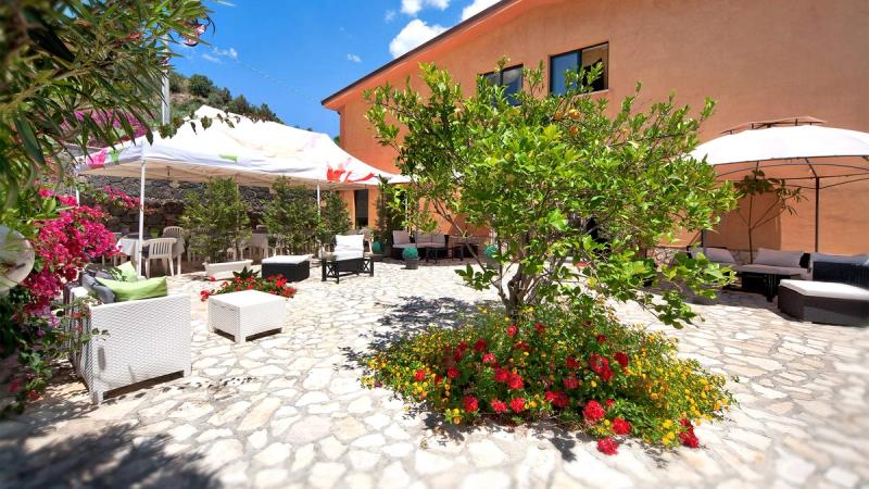 Casale Romano Resort - Image 4