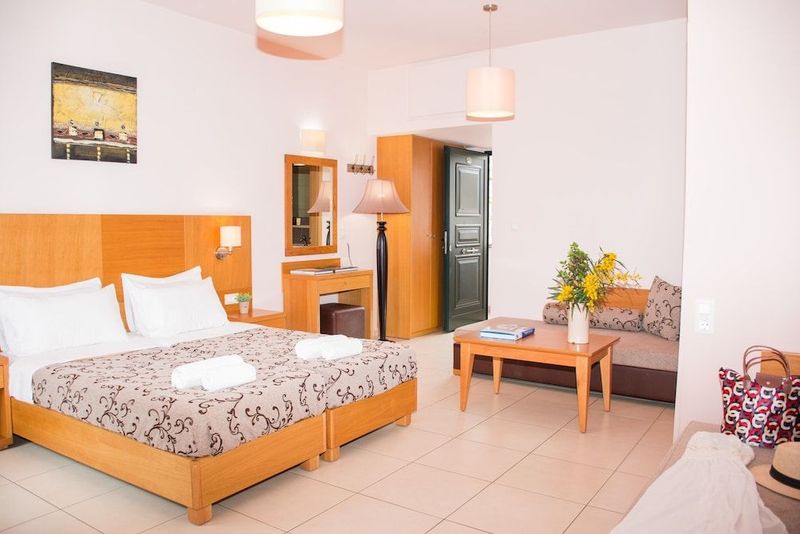 MariGianna Apartments - Image 5