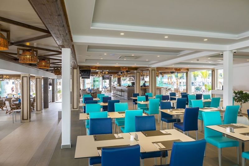 Limanaki Beach Hotel - Image 7