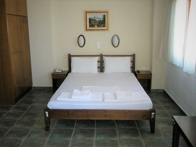 Sunrise Suites - Image 3