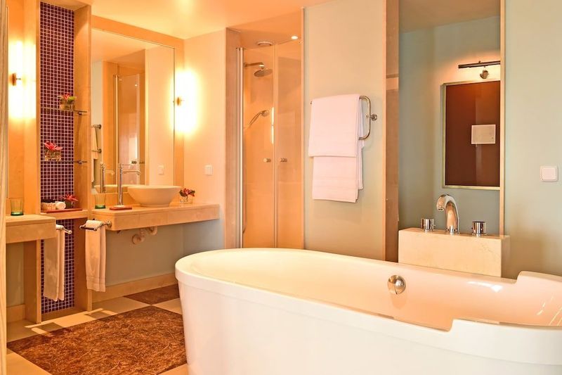 Pestana Carlton Madeira Ocean Resort Hotel - Image 7