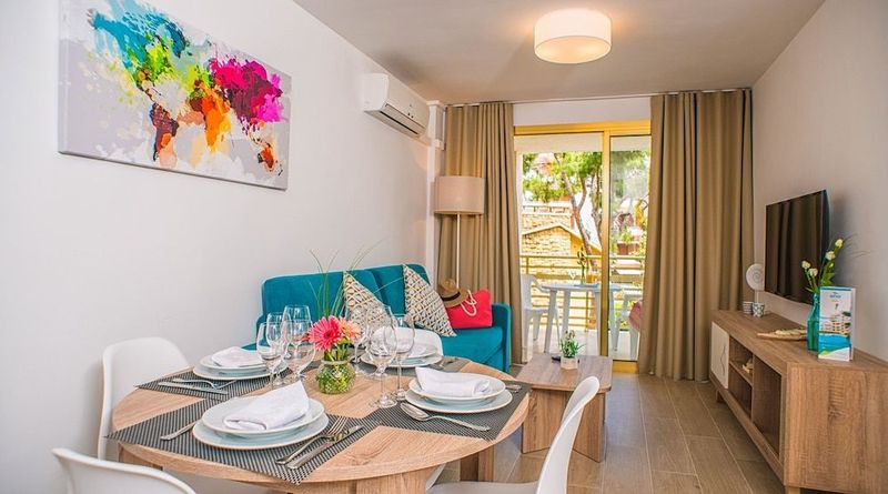 Ona Suites Salou - Image 4