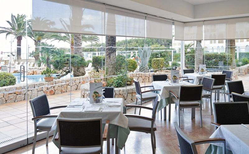 Hipotels Dunas Cala Millor Aparthotel - Image 8