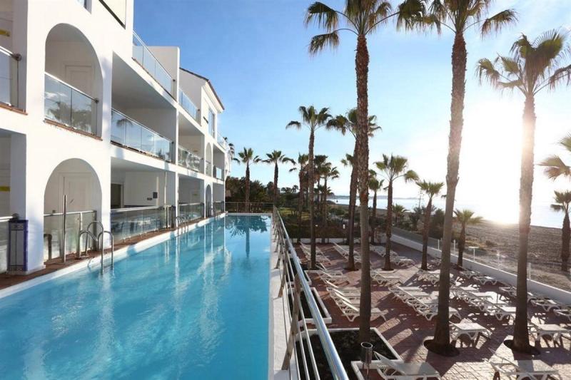 METT Hotel & Beach Resort Marbella Estepona - Image 6