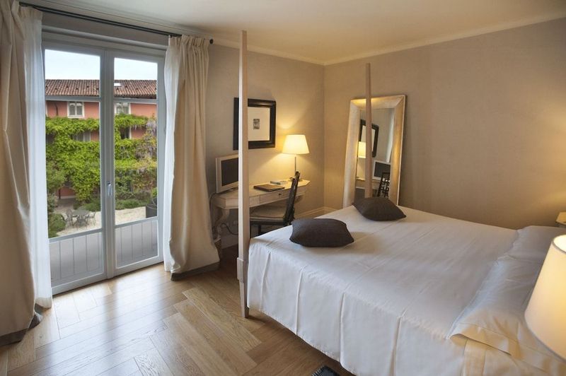 Relais Villa D'Amelia - Image 2