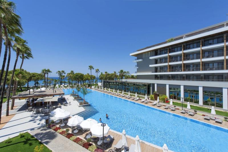 Acanthus & Cennet Barut Collection - Image 5