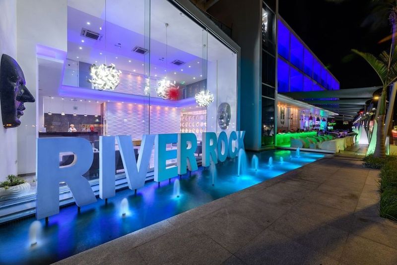 River Rock Hotel - Image 10