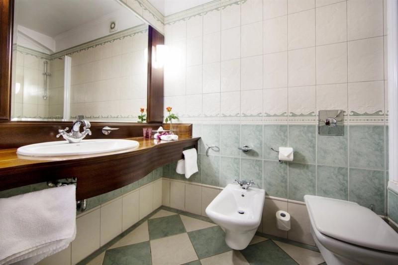 Haffner Hotel - Image 5