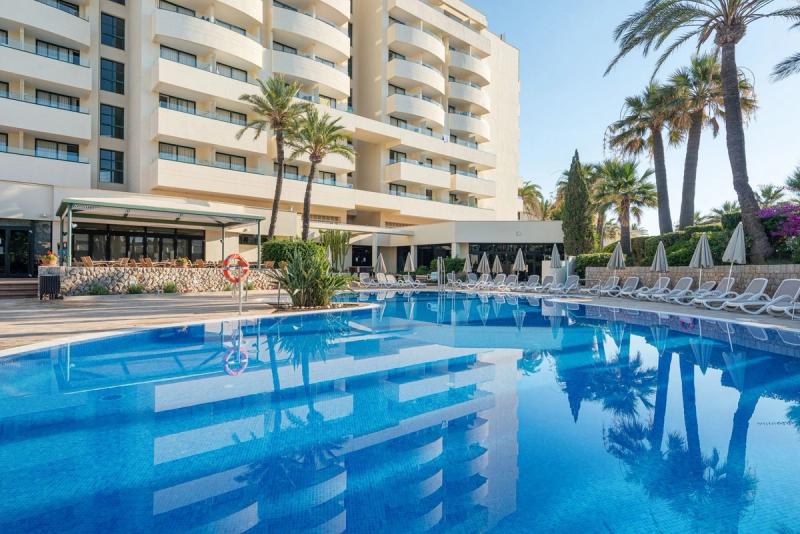 Welikehotel Marfil Playa - Image 3