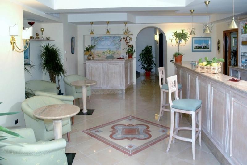 Hotel La Pergola - Image 9