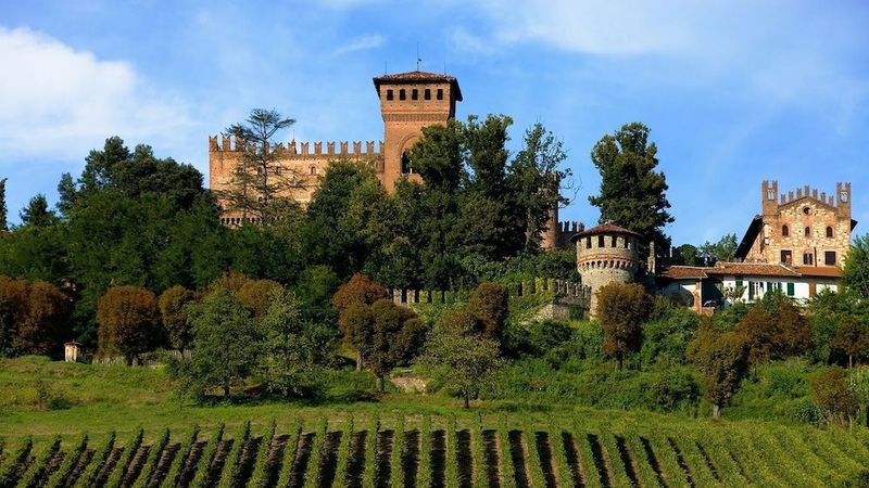 Castello Di Gabiano - Image 10