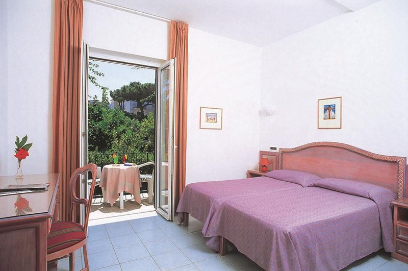 Royal Terme - Image 3