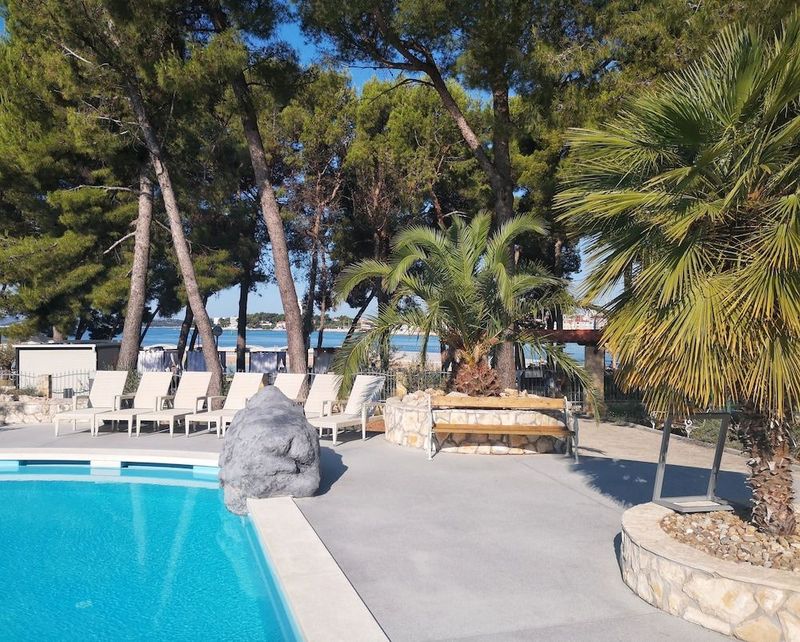 Matilde Beach Resort - Image 9
