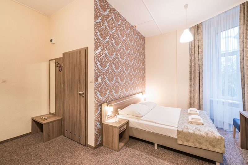 Hotel Lothus - Image 7