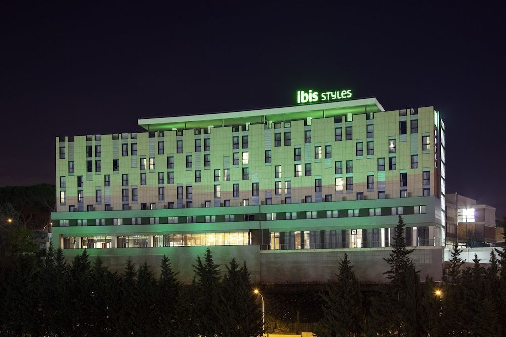 Ibis Styles Roma Eur - Image 8