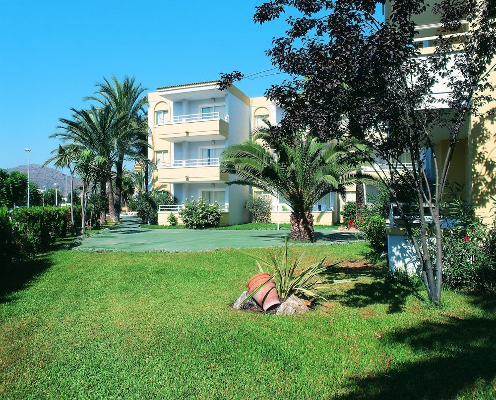 Palm Garden Apartamentos - Image 9