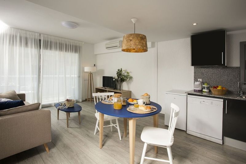 Pierre & Vacances Apartamentos Blanes Playa - Image 5