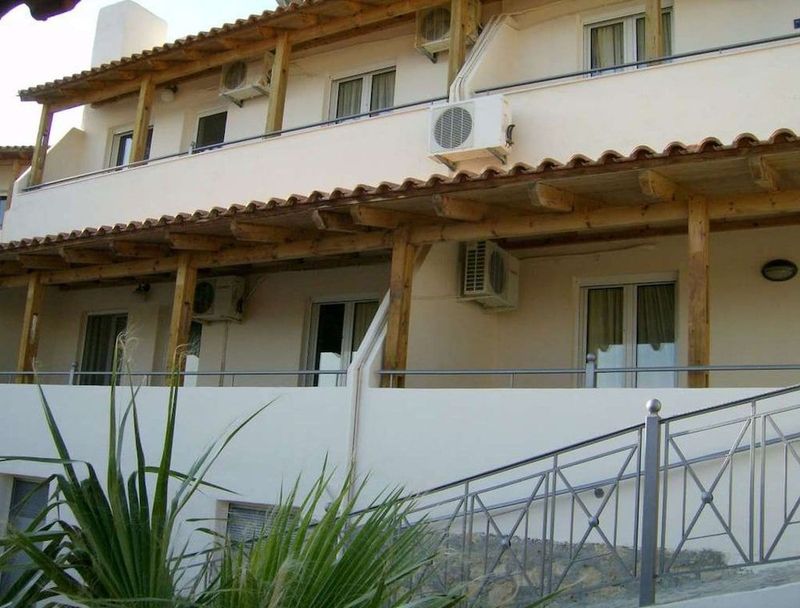 Creta Suites - Image 5