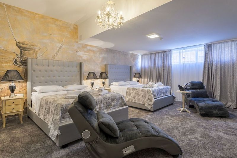 Prima Luce Luxury Rooms - Image 2