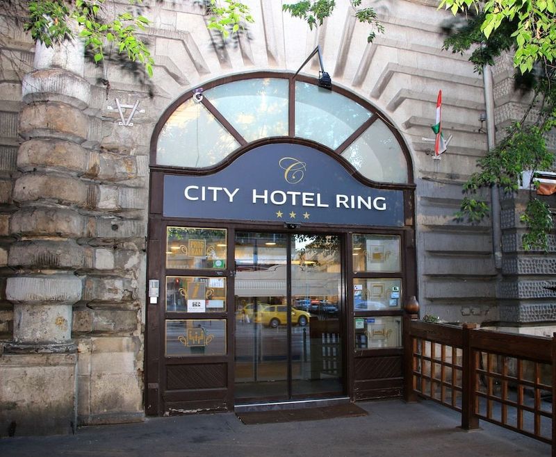 City Hotel Ring - Image 10