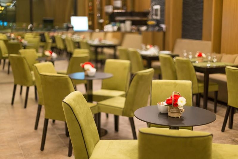 Sun Hotel - Image 4