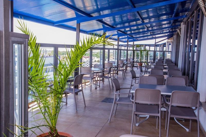 Smartline Meridian Hotel - Image 5