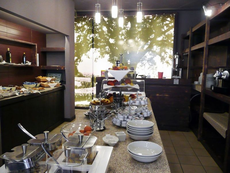 Bolgheri Marina Resort - Image 7