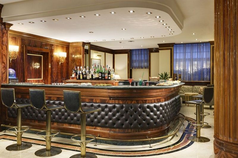 UNAHOTELS Scandinavia Milano - Image 6